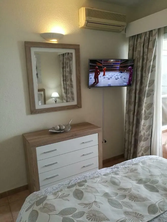 Benal Beach Apartments Malaga